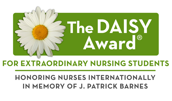 Daisy award green logo