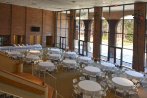 Garner-Lobby-MKT_1431-web